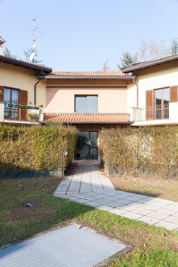 Monticello Golf Townhouse Apartment Cassina Rizzardi Екстериор снимка